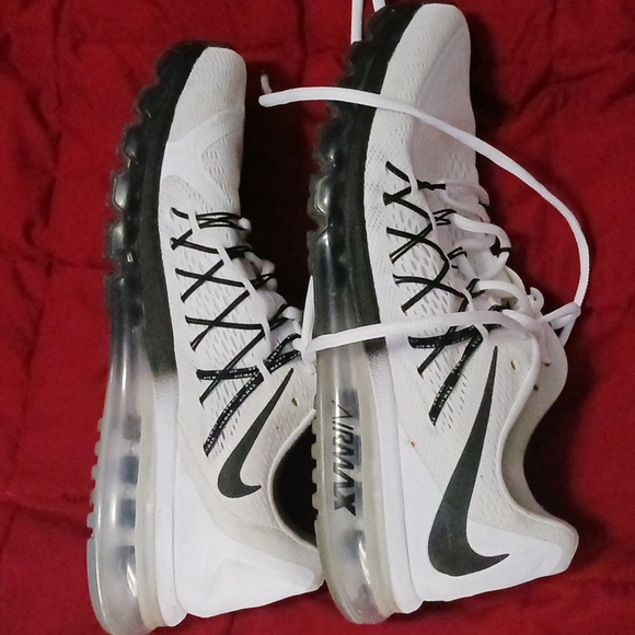 Shoes - Picture 4 of 4